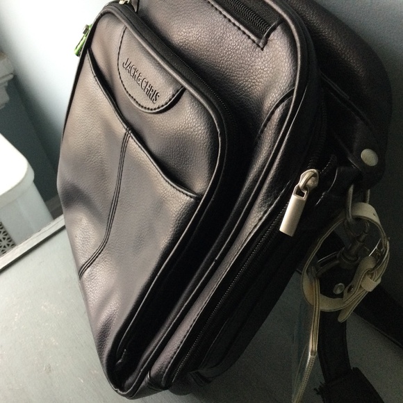 Jack & Chris leather Messenger Bag …new - Picture 1 of 11